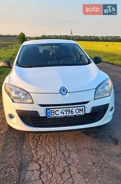 Характеристики Renault Megane Универсал