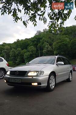Характеристики Opel Omega Універсал