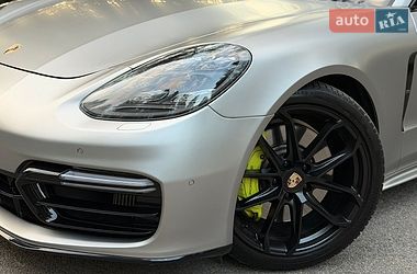 Характеристики Porsche Panamera Універсал