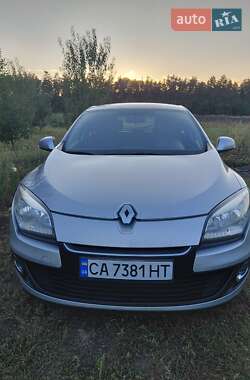 Цены Renault Универсал в Черкассах