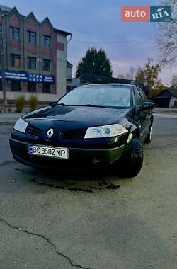 Цены Renault Универсал