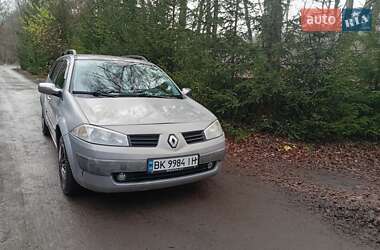 Цены Renault Универсал в Ровно