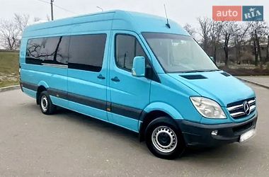 Характеристики Mercedes-Benz Sprinter Універсал