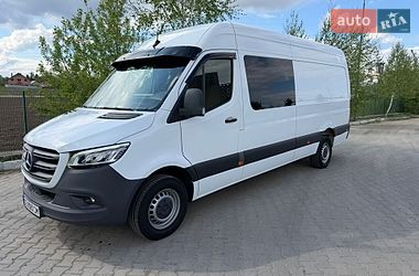 Характеристики Mercedes-Benz Sprinter Универсал