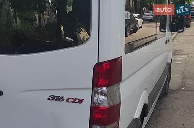 Характеристики Mercedes-Benz Sprinter Універсал