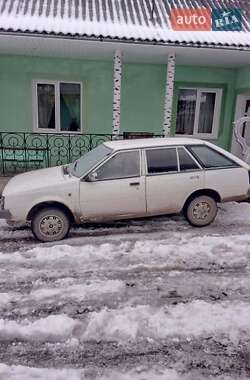 Характеристики Nissan Sunny Універсал