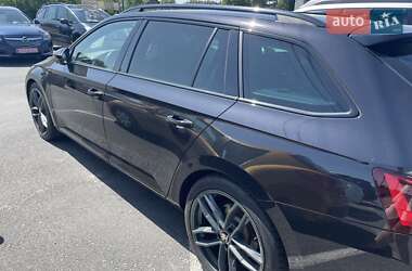 Характеристики Skoda Superb Універсал