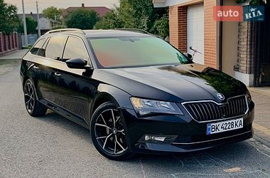 Характеристики Skoda Superb Универсал