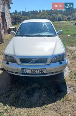 Характеристики Volvo V40 Универсал