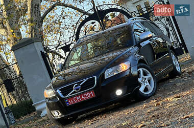 Характеристики Volvo V50 Універсал