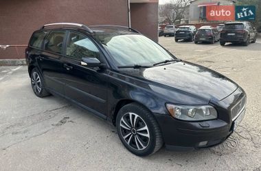 Характеристики Volvo V50 Универсал