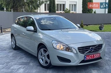Характеристики Volvo V60 Универсал