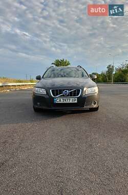 Характеристики Volvo V70 Універсал