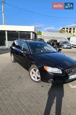 Характеристики Volvo V70 Универсал