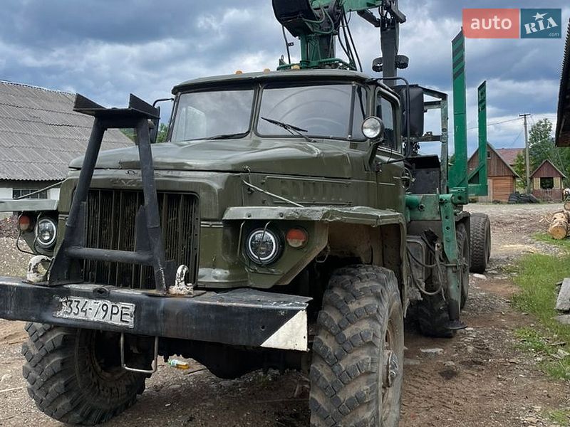 Урал 375
