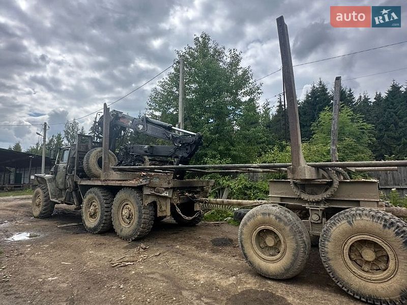 Інша спецтехніка Урал 4320 1988 в Івано-Франківську