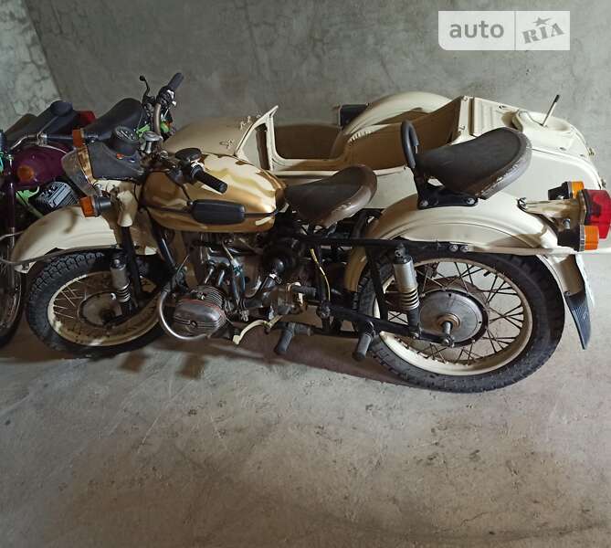 Мотоцикл с коляской Урал Турист