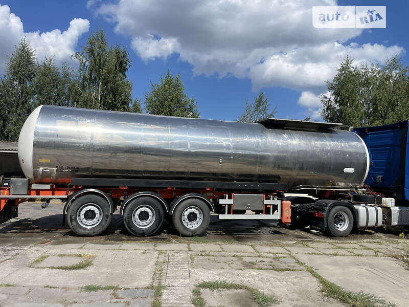 Цистерна напівпричіп Van Hool 3D0011