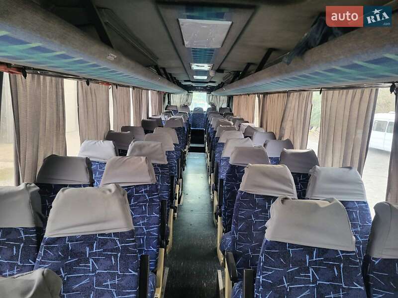 Туристический / Междугородний автобус Van Hool Acron 1993 в Днепре