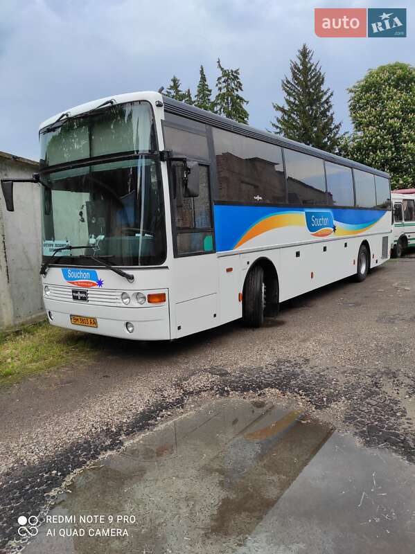 Van Hool T815