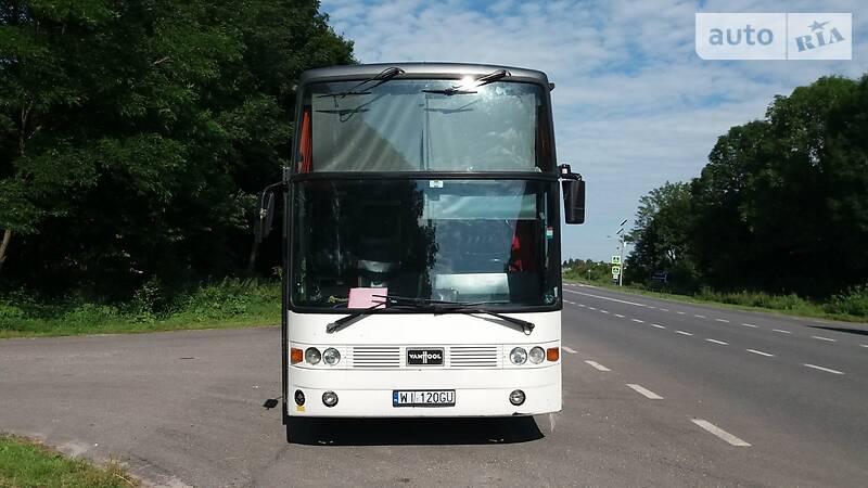 Van Hool T816