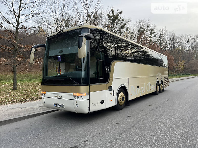 Туристический / Междугородний автобус Van Hool T916 Acron