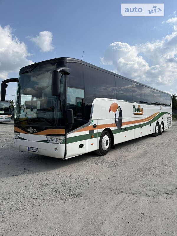 Автобуси Van Hool T918