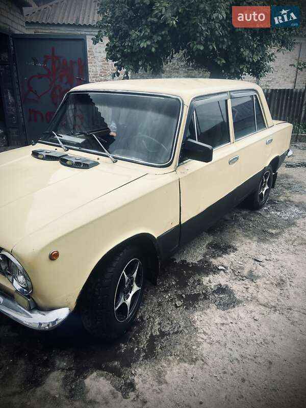 Легковые ВАЗ 2101