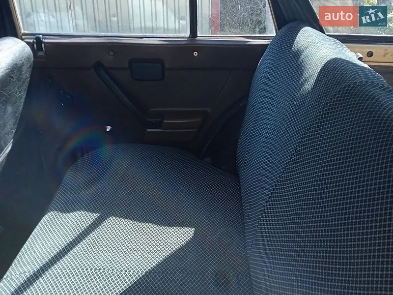 ВАЗ / Lada 2104 1988