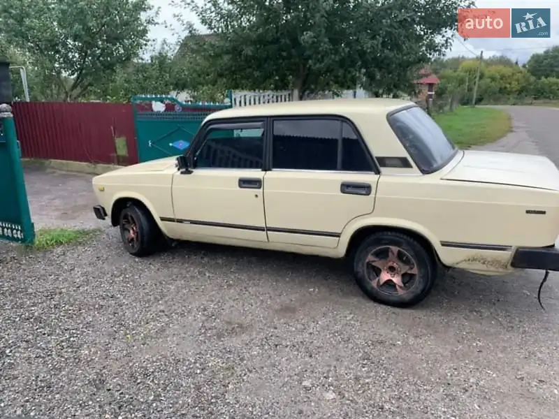 ВАЗ / Lada 2105