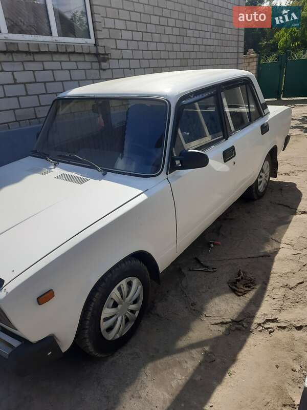 ВАЗ / Lada 2105 1993 года в Одессе