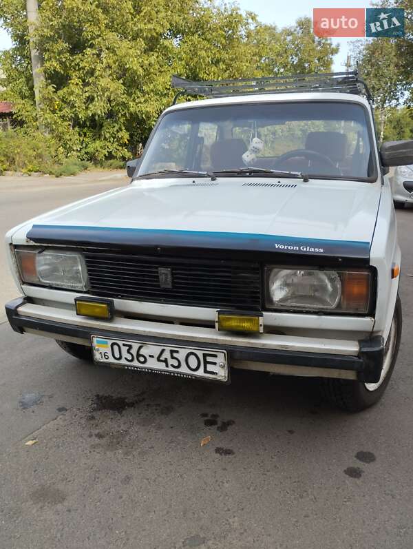 ВАЗ / Lada 2105 1990 року в Одесі