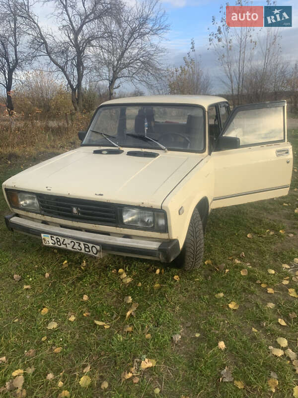 ВАЗ / Lada 2105 1995 года в Луцке