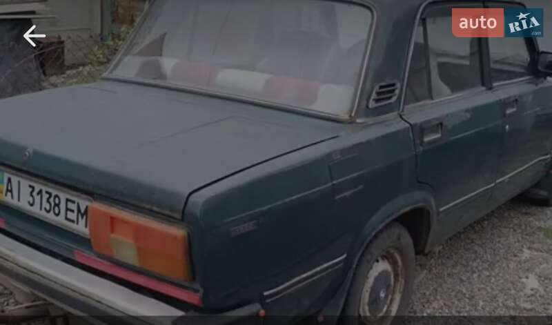 Седан ВАЗ 2105