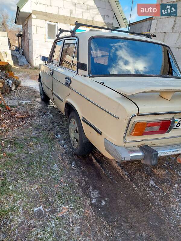 Седан ВАЗ 2106