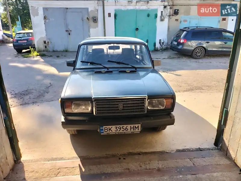 ВАЗ / Lada 2107