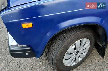 ВАЗ / Lada 2107  1999