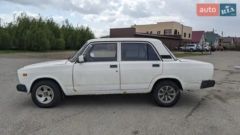 ВАЗ / Lada 2107