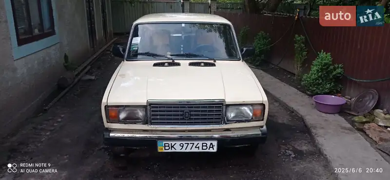 ВАЗ / Lada 2107