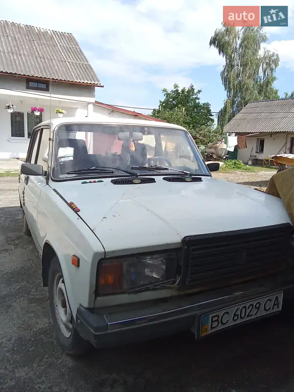 ВАЗ / Lada 2107 1989