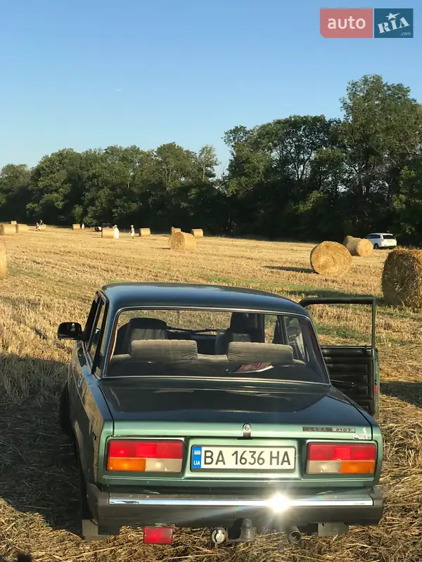 ВАЗ / Lada 2107