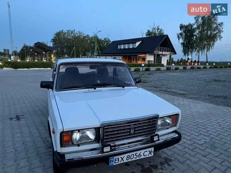 ВАЗ / Lada 2107