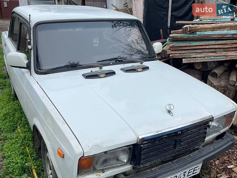 ВАЗ / Lada 2107 2001