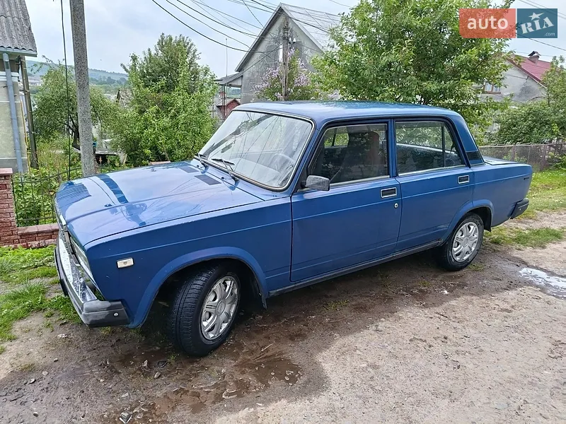 ВАЗ / Lada 2107 2001