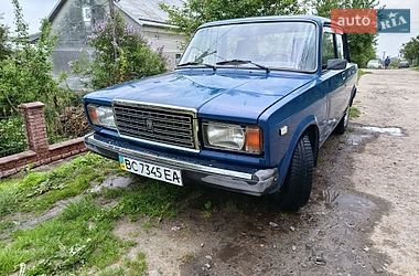 ВАЗ / Lada 2107  2001