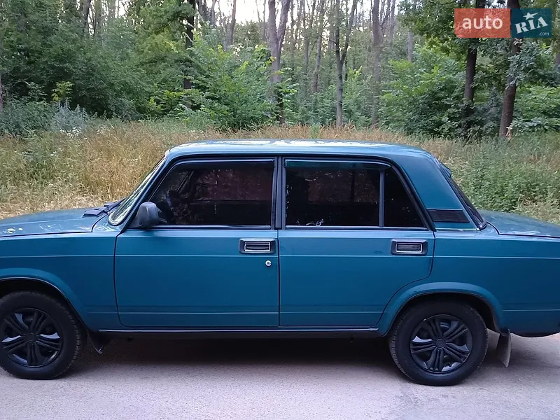 ВАЗ / Lada 2107