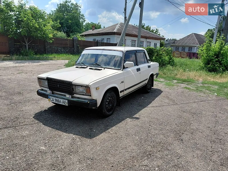 ВАЗ / Lada 2107