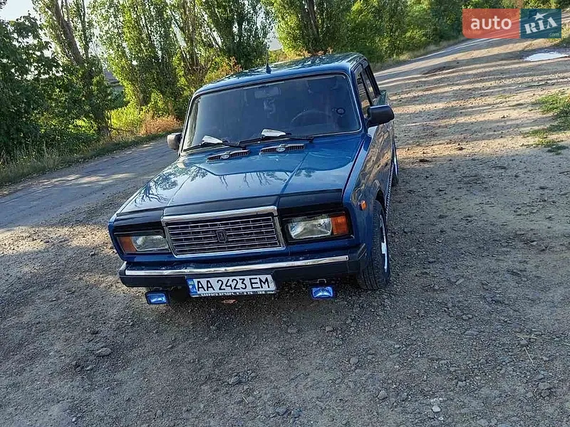 ВАЗ / Lada 2107