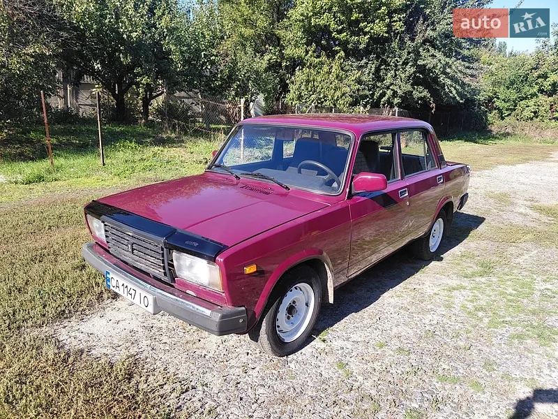 ВАЗ / Lada 2107