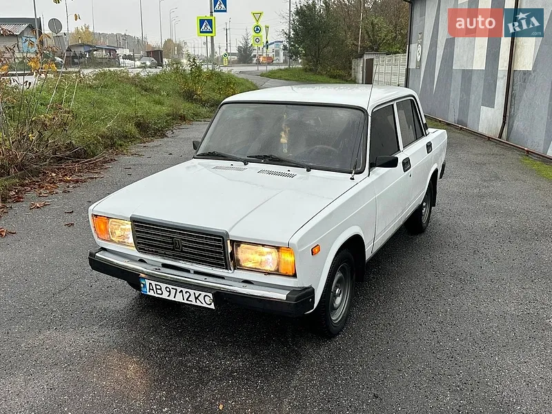 ВАЗ / Lada 2107